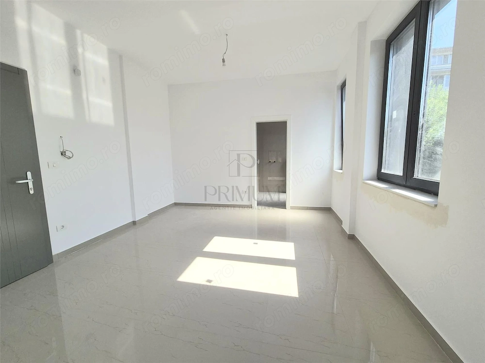 Spatiu birouri openspace cladire noua parter  -  Complexul Studetesc