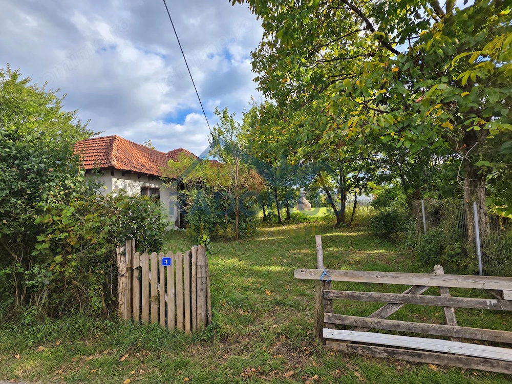Teren intravilan | 1212 mp² | Brebu Mânăstirei | Casa Bătrânească