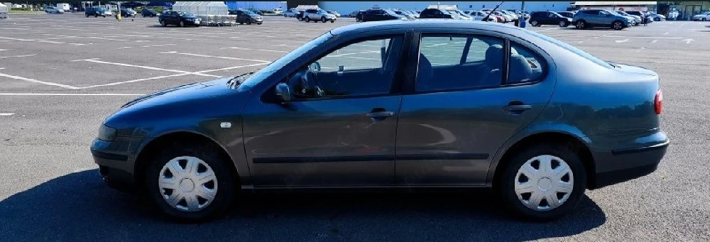 vand seat Toledo 2003