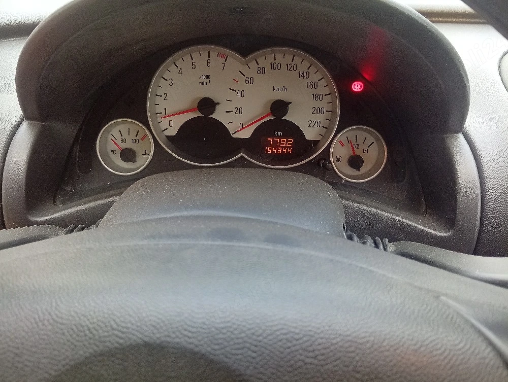 Opel corsa 1,2 benzina clima 2006