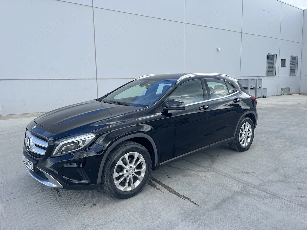 Mercedes GLA 2016   Negru, Mașină personală, Istoric complet Mercedes