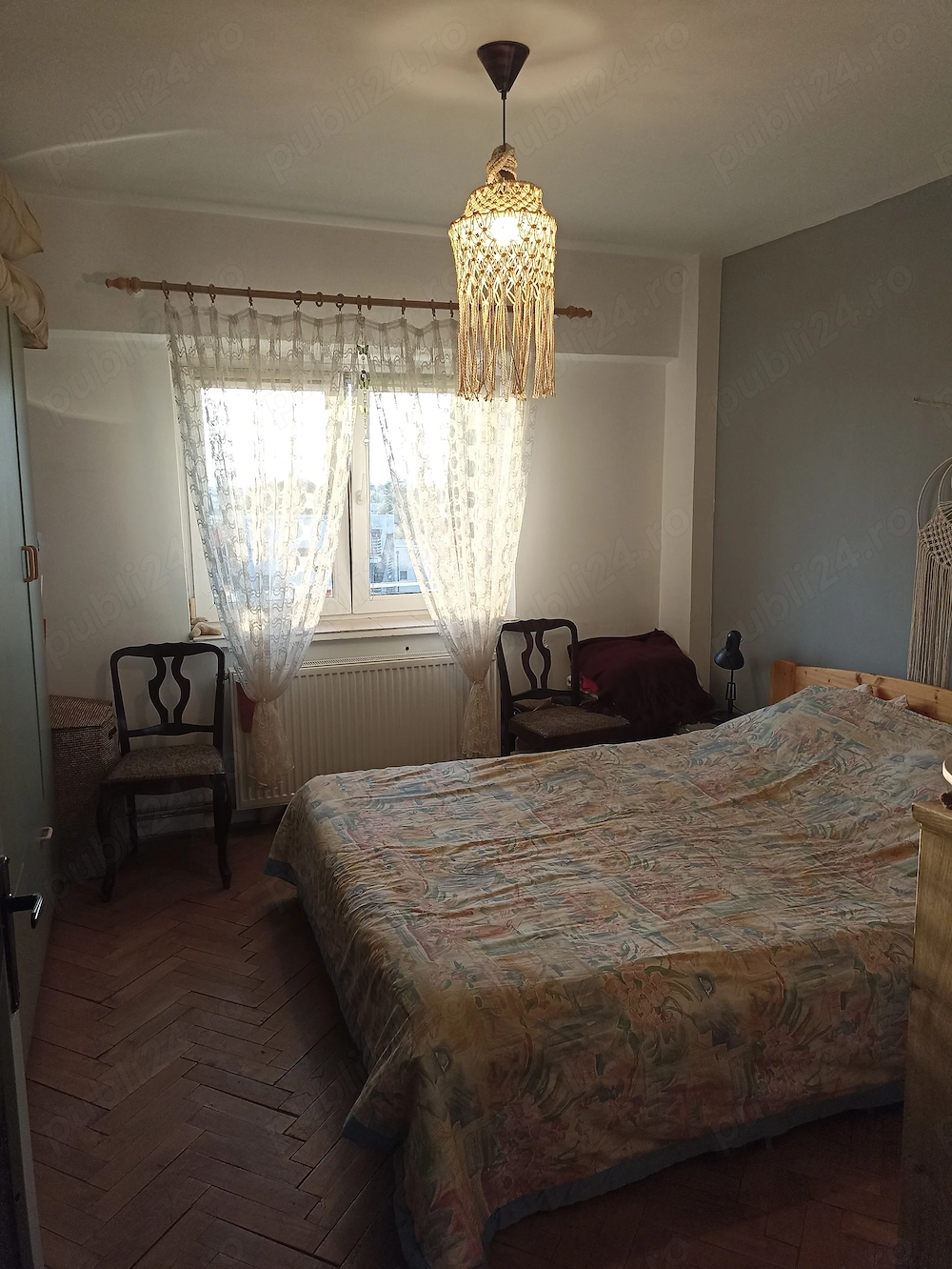 3 camere decomandate, Str Spania, 2 bai, centrala proprie, apartamentul  "Acasa" 