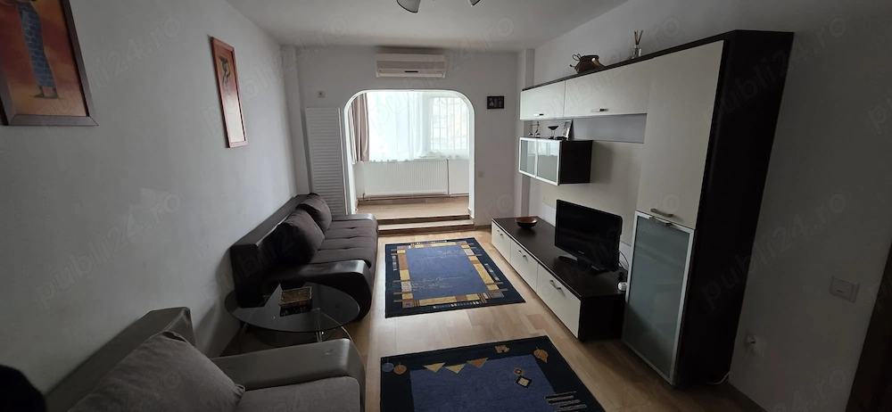 Inchiriez apartament 2 camere decomandate in Faleza Nord Constanta