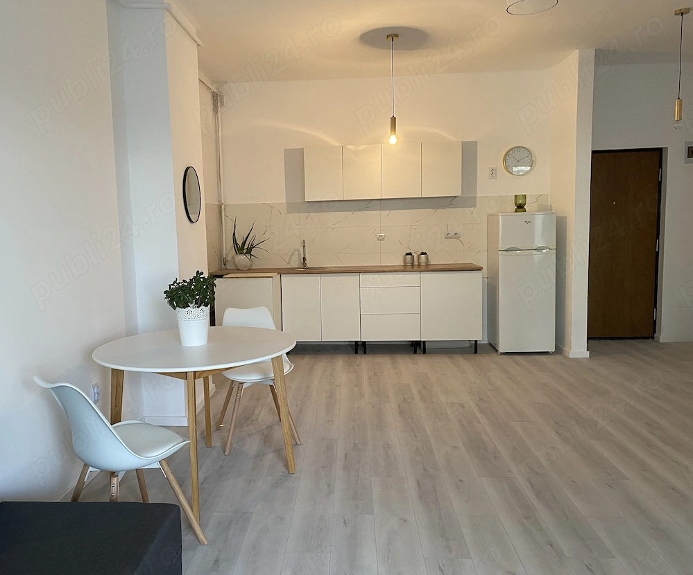 Prima inchiriere, 2 camere parcare inclusa, PF  I Floresti - Zona Eroilor