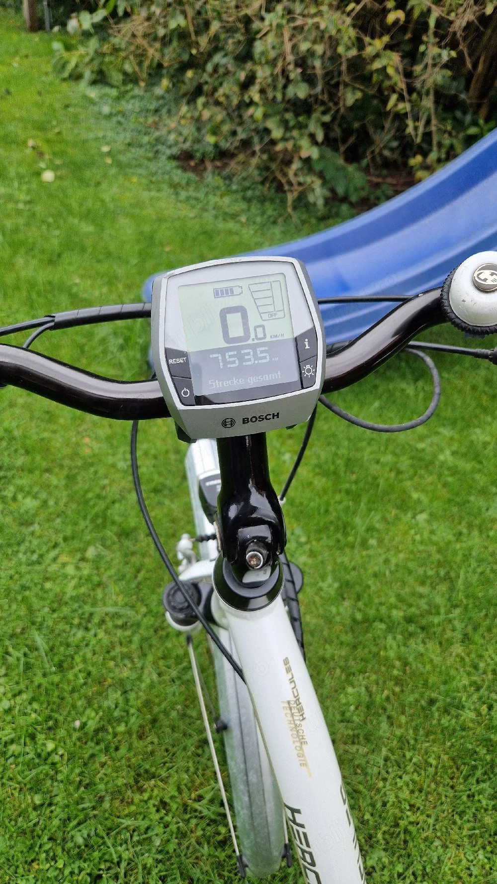 vînd bicicketa electrică  in stare bună pret 420 euro