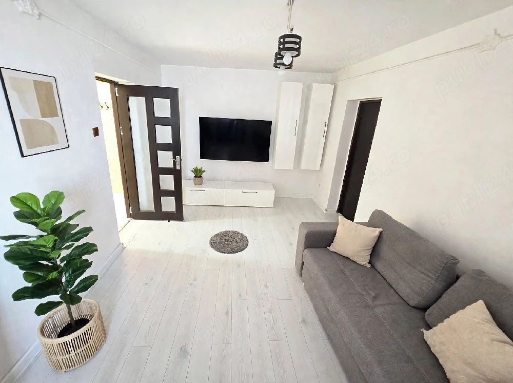 Vand apartament 2 camere semisecomandate Brazda 52m2 suprafata totala centrala , ac Proprietar