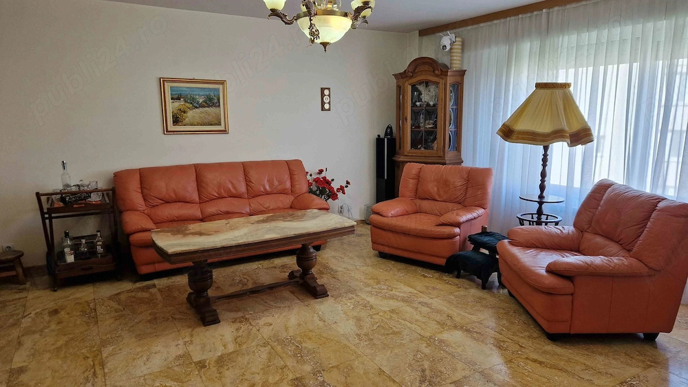 Ap. 3 camere, Direct PROPRIETAR, loc parcare, Theodor Speranția, zona Decebal.