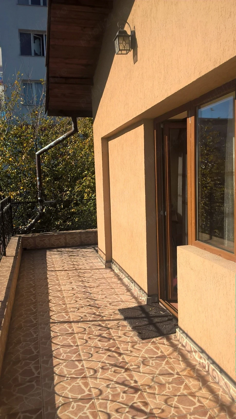 Inchiriez apartament 3 cam, in apropiere metrou 1 Mai-Bdul Ion Mihalache