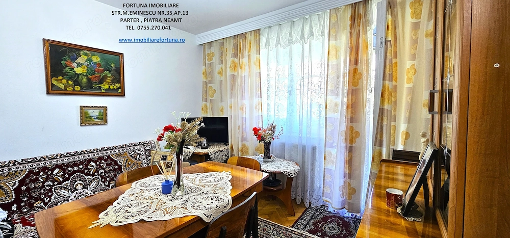 Apartament 2 camere cu balcon generos, zona Centrala Pietricica