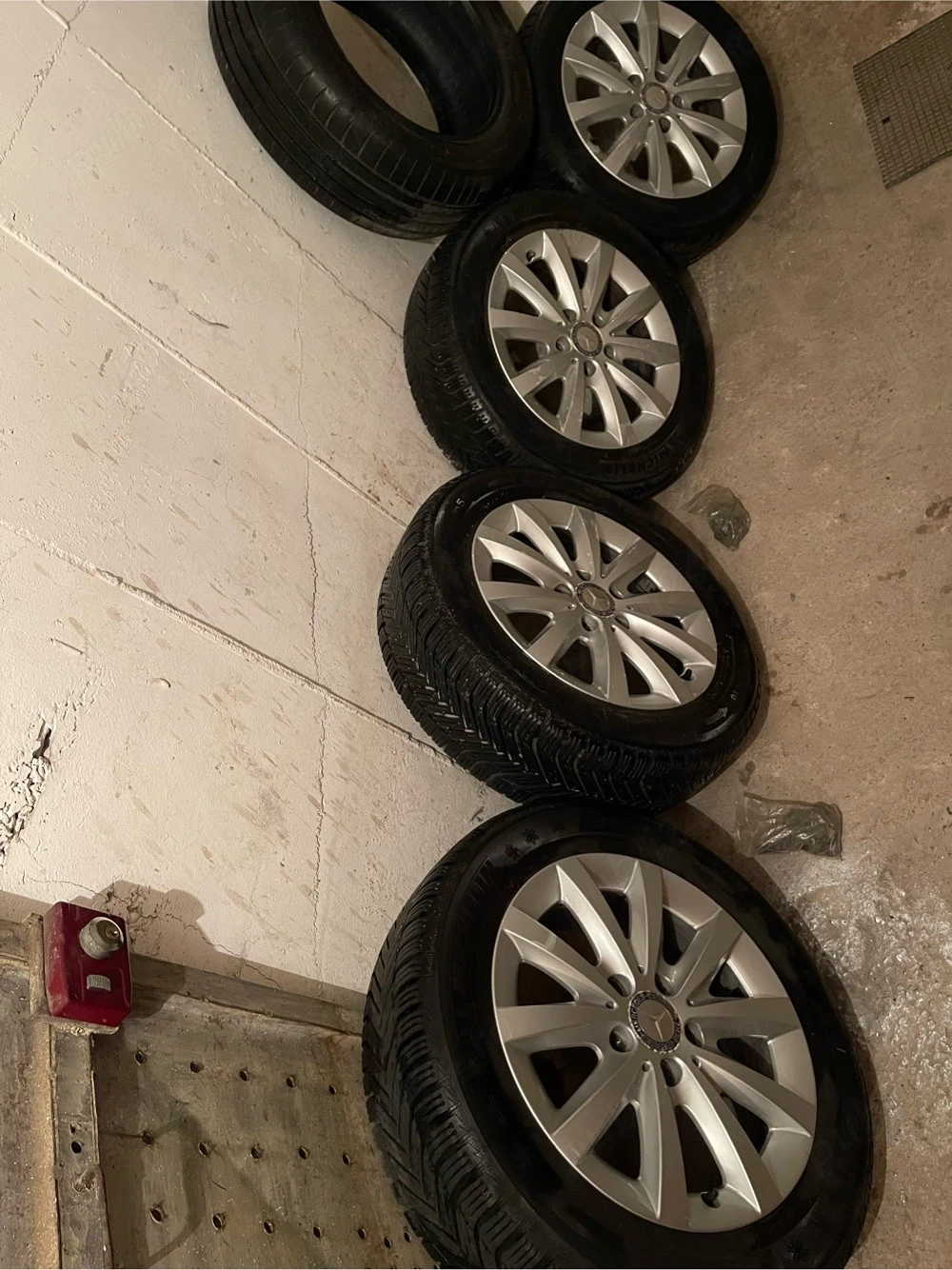 Set jante si cauciucuri iarna Mercedes 195/65/15
