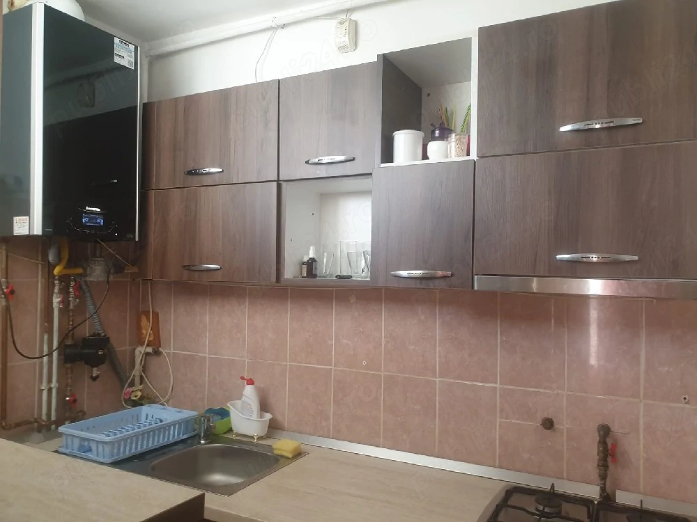 Închiriez garsonieră în tudor