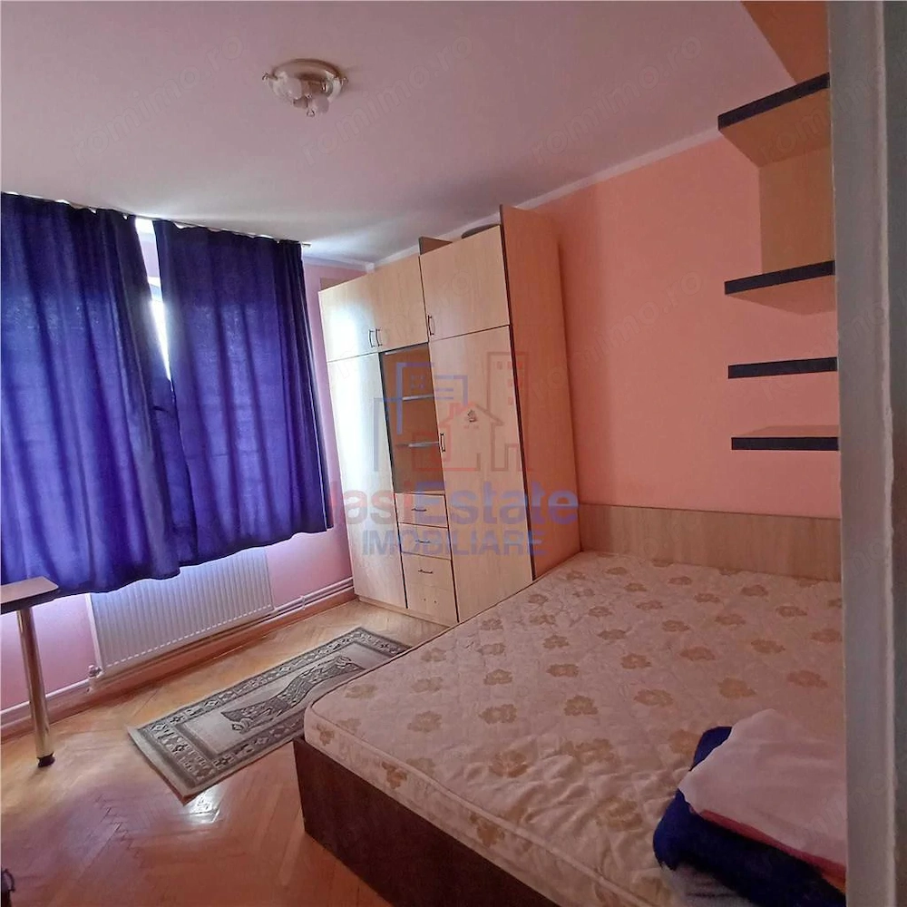 Apartament 3 camere etaj intermediar Alexandru cel Bun
