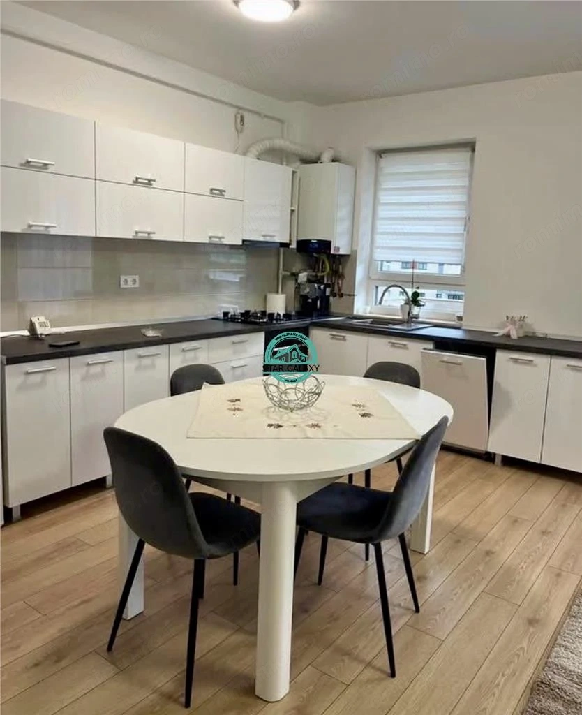 Apartament cu 2 camere de inchiriat, cu loc de parcare, complex Maurer