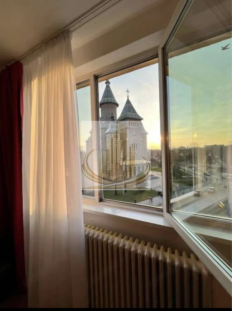 Apartament 2 camere ultracentral | 52 MP | Decomandat | Etaj 5 | Lift