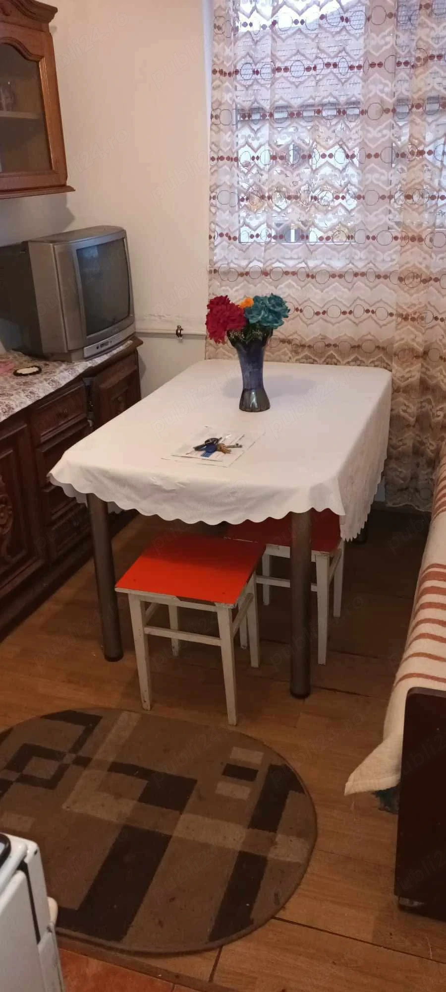 Inchiriez Garsoniera confort 1 Aleea Rogerius Oradea Pret 215 Euro