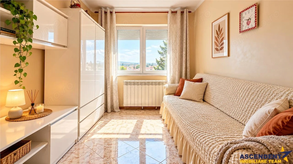 3 camere decomandat, spatios, 65 mp, gata de locuit, zona Garii, Fagaras
