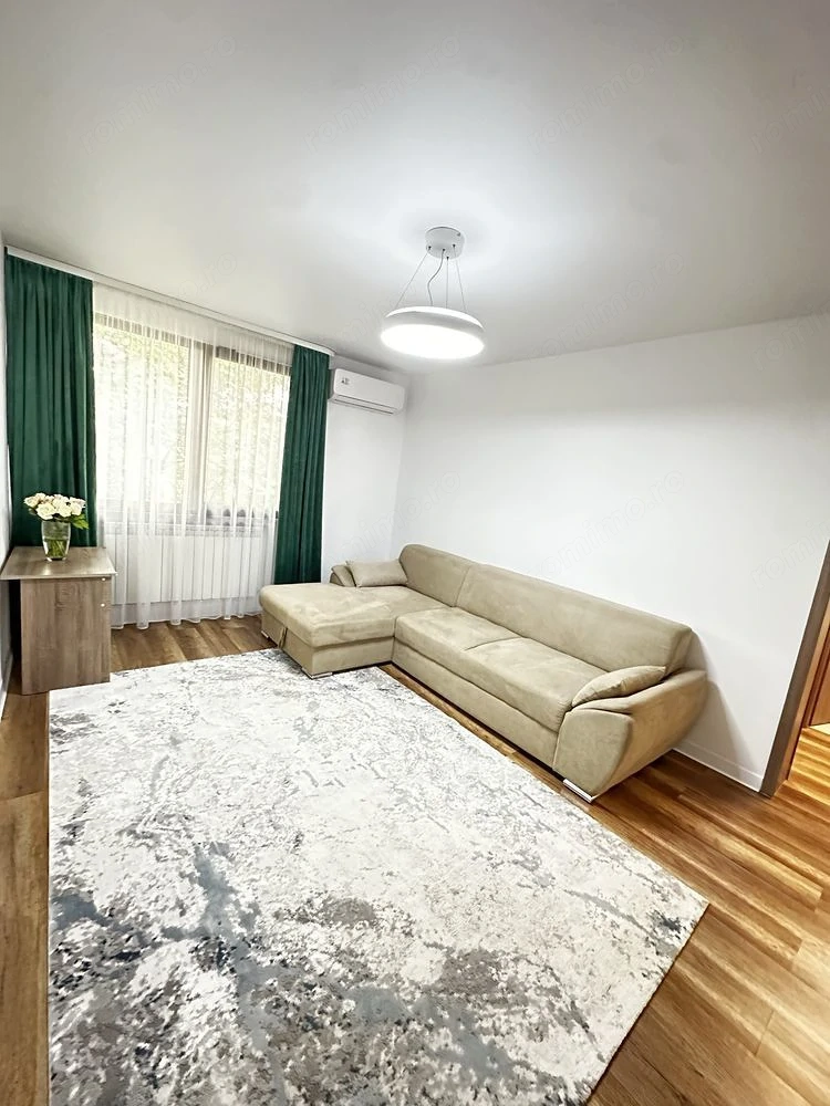 Cornisa-Apartament zona UMF- 2 camere -