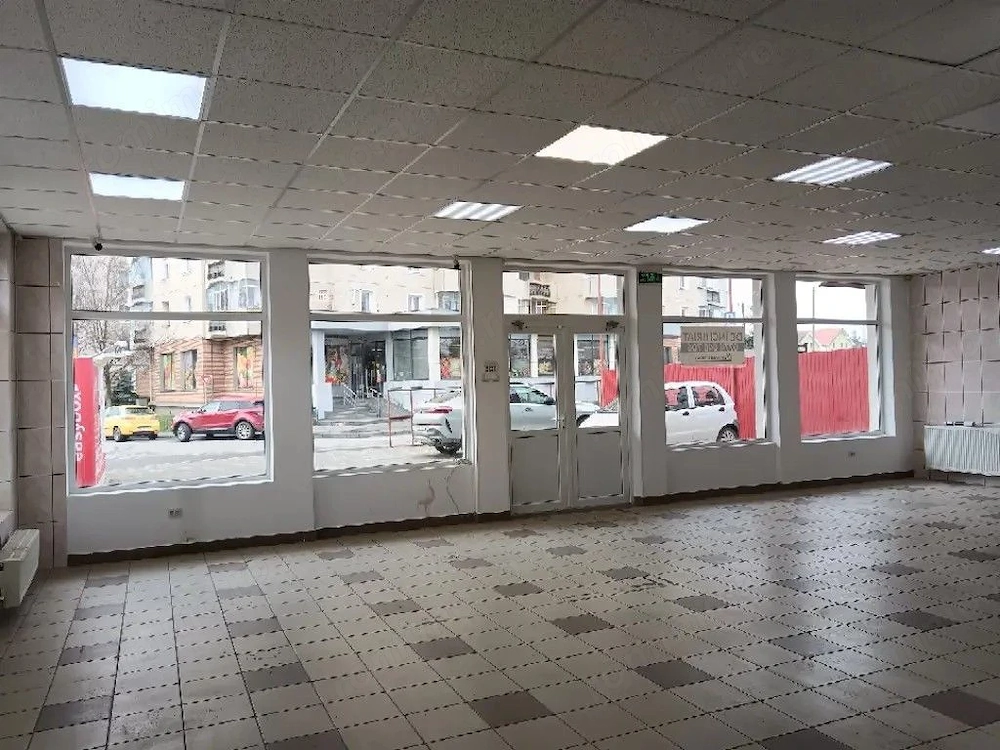 7 Noiembrie, spațiu comercial de închiriat, 300 mp, parter, str. Mărăști