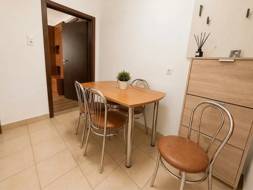 Inchiriez ap. cu 2 camere - Calea Girocului