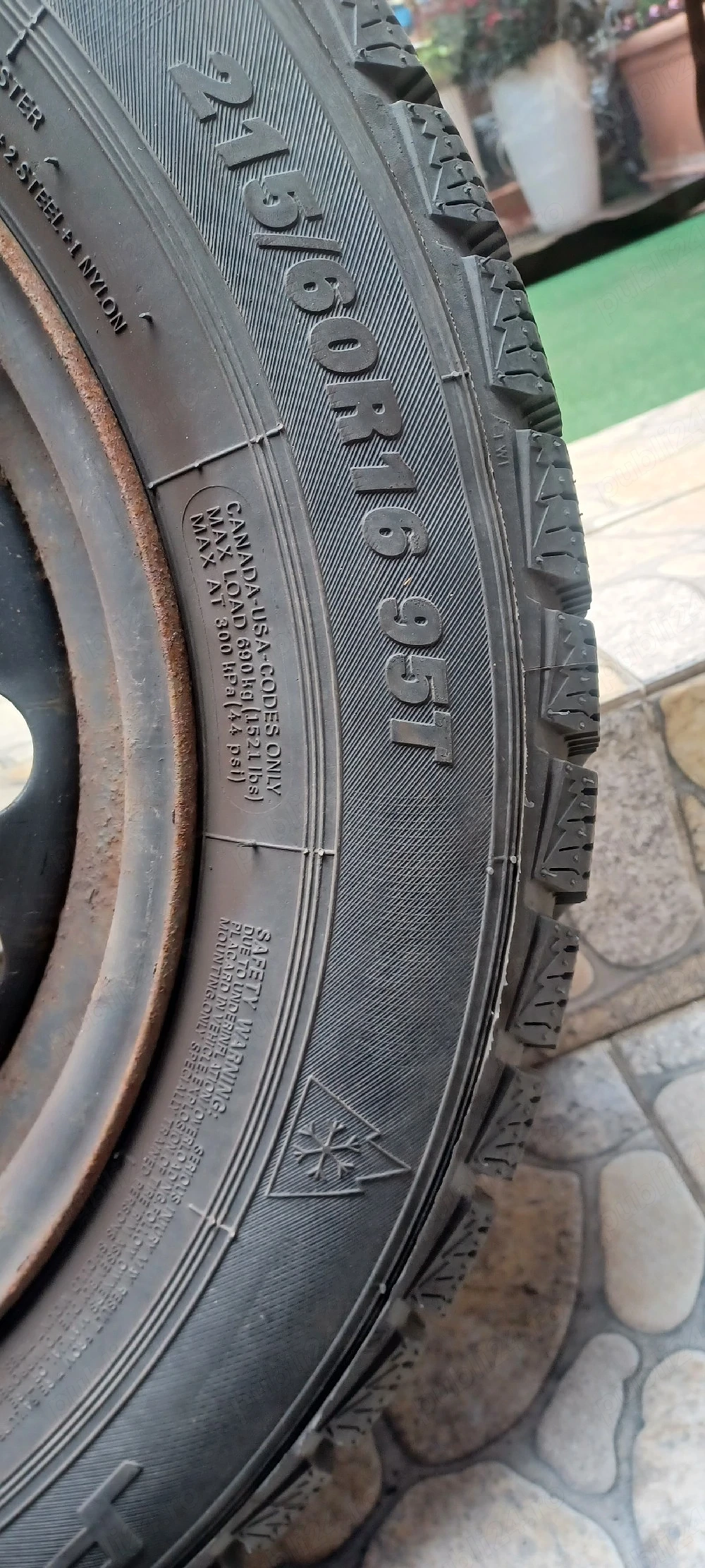 anvelope iarnă 215 60 r16