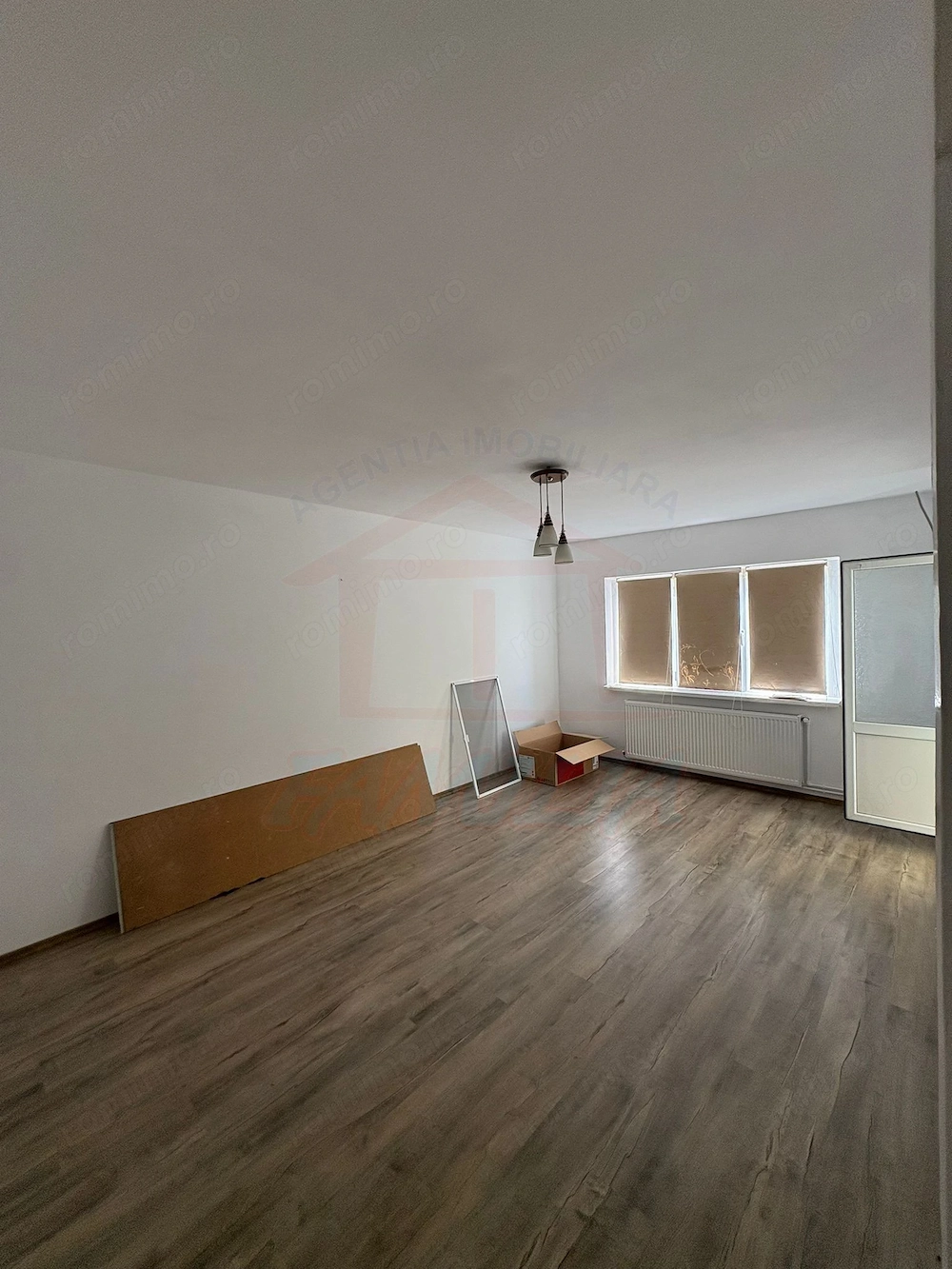 DE ÎNCHIRIAT – 2 CAMERE DECOMANDATE ÎN IC FRIMU