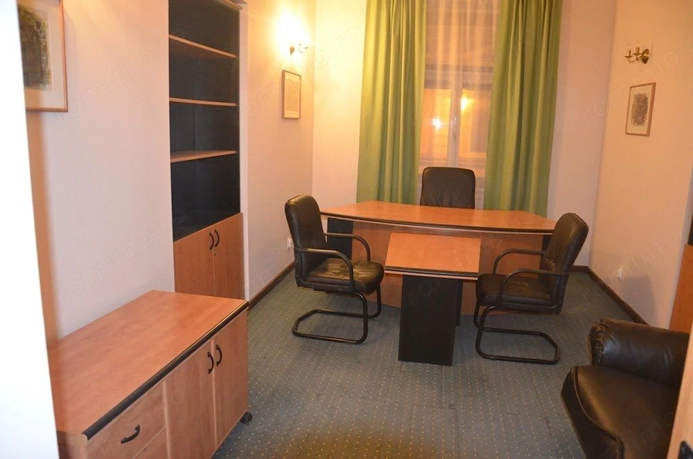 Unirii-Eugen de Savoya birou 2 camere 420 euro