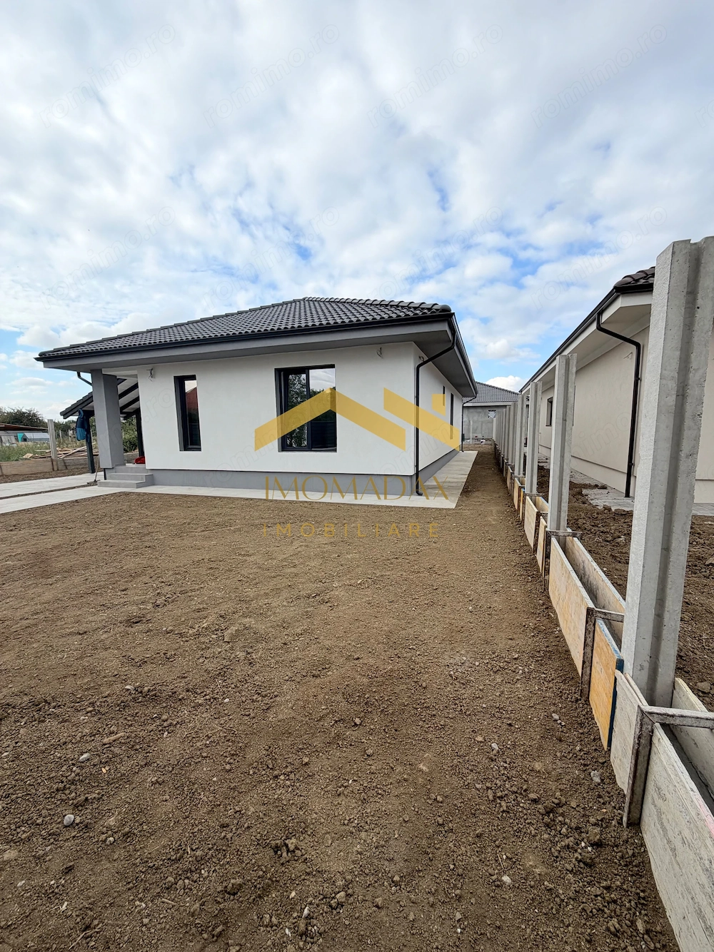 Sanmihaiu Roman-3 Camere-Toate Utilitățile