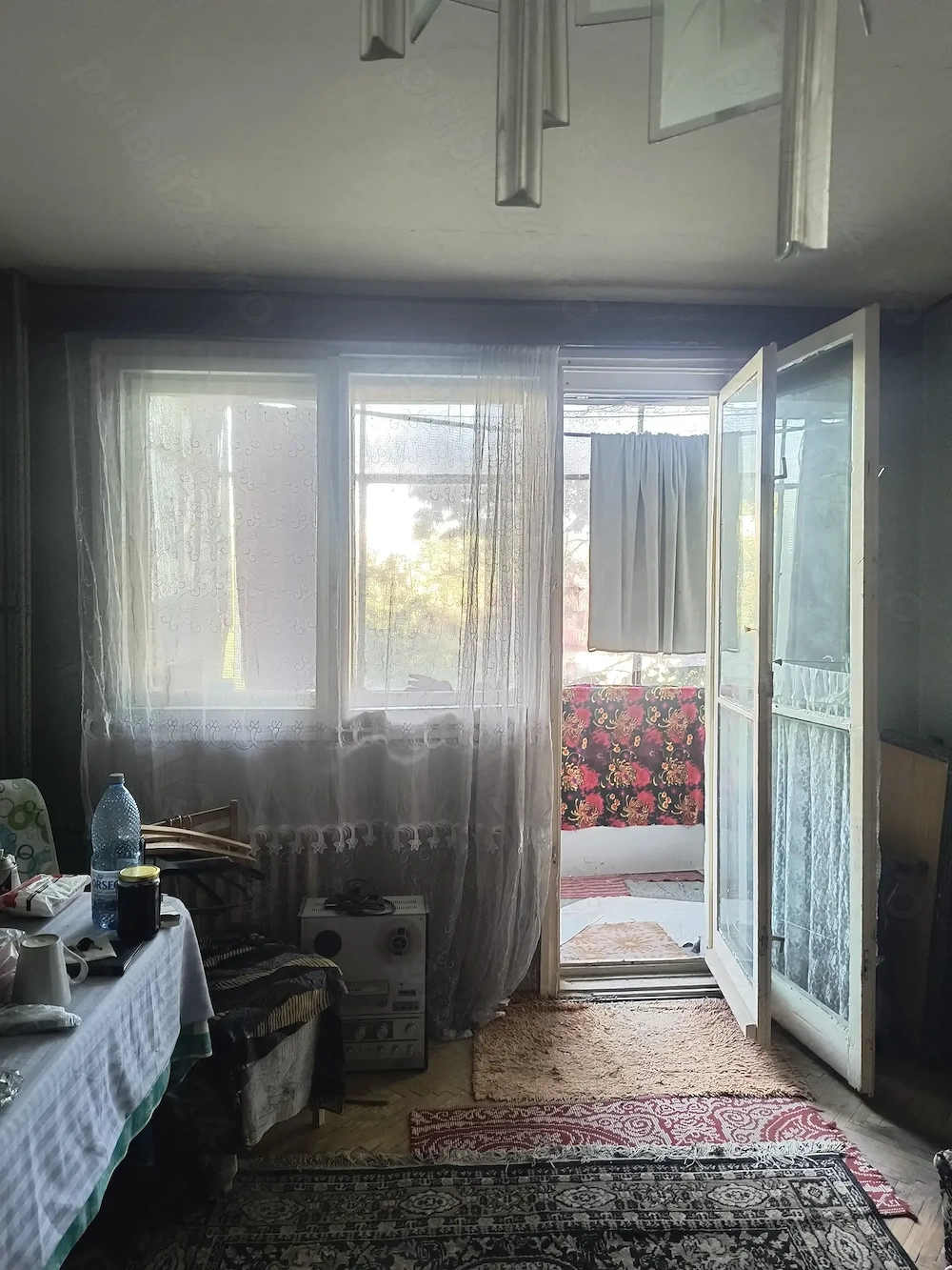 Particular vând ap 3camere