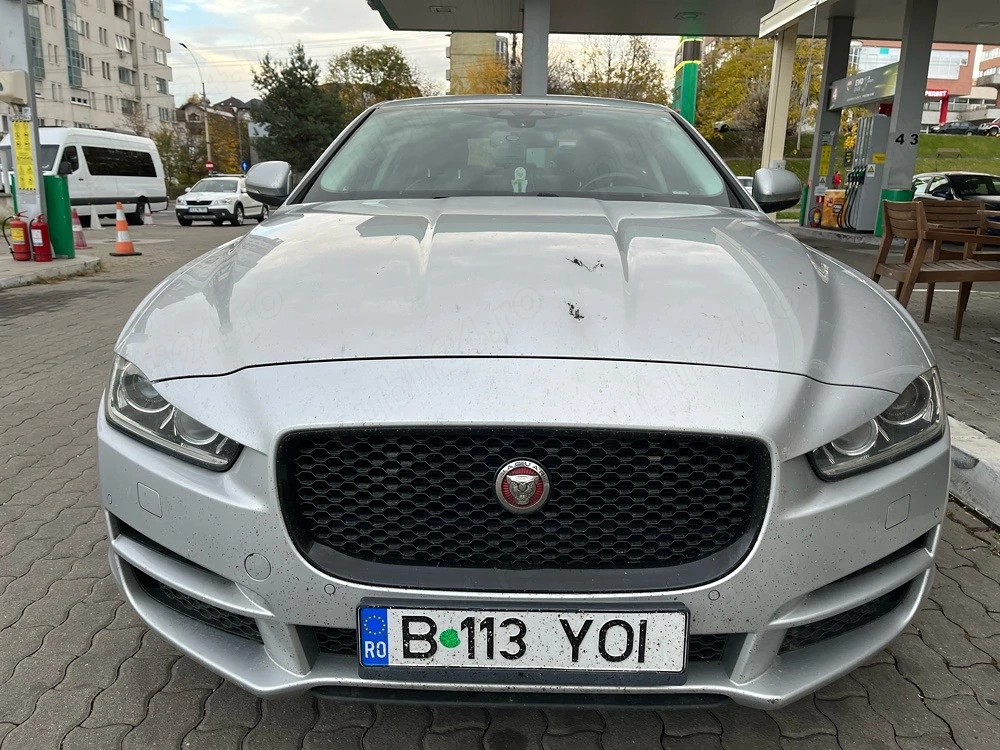 Jaguar XE 2016, automat 2.0d 180CP, FULL+Piele, Bi-Xenon, factura TVA