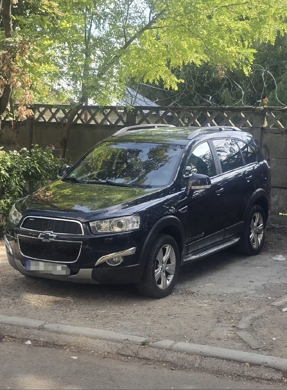 Chevrolet Captiva LTZ 2.2 Diesel 184 CP   Automată   4x4   7 locuri   2012