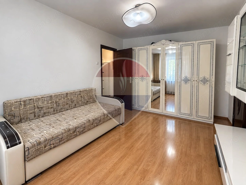 Apartament cu 2 camere de închiriat în zona Electroprecizia