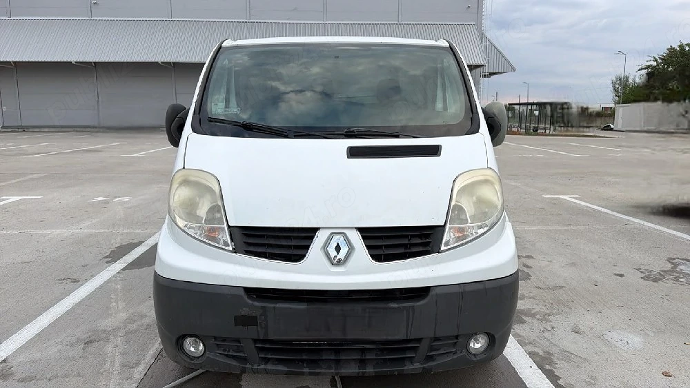 Vând Renault Trafic 2013