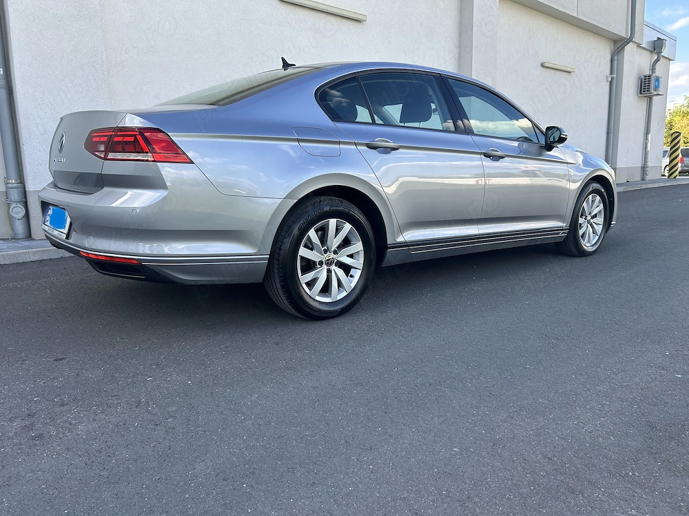 Volkswagen  Passat 2.0 Tdi DSG  122 Cp  2022  Berlina 
