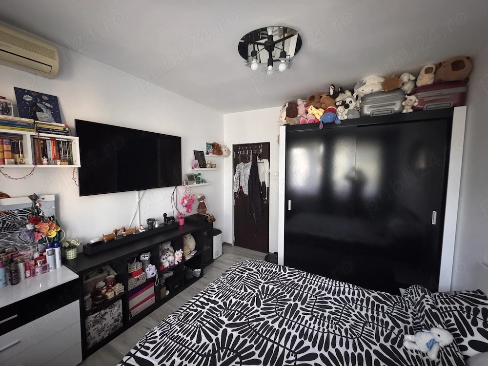 Apartament 3 camere de vânzare în zona Constructorilor - Lacul Morii - Crângași 