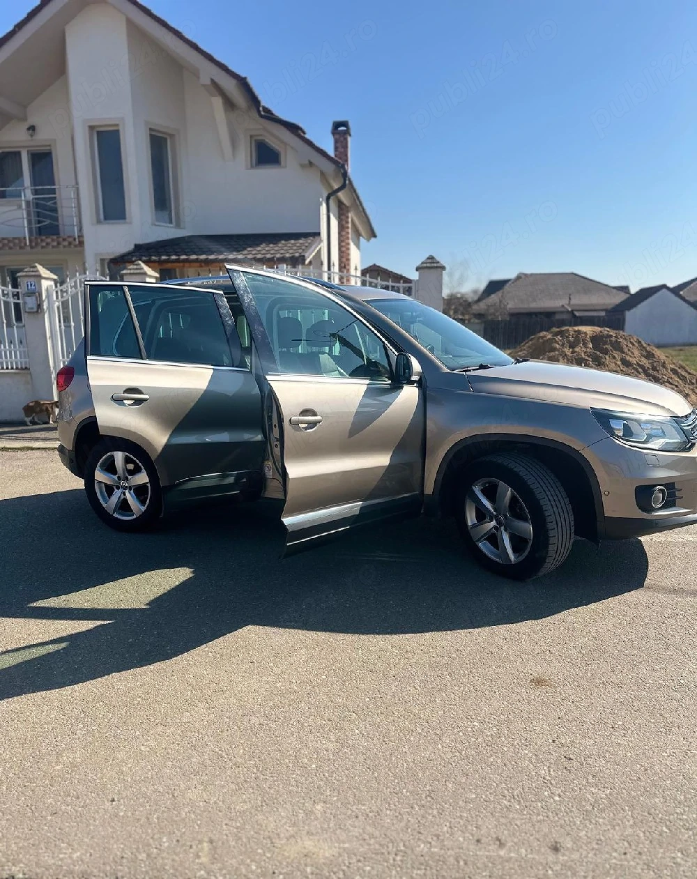 Vând s-au schimb VWTiguan 