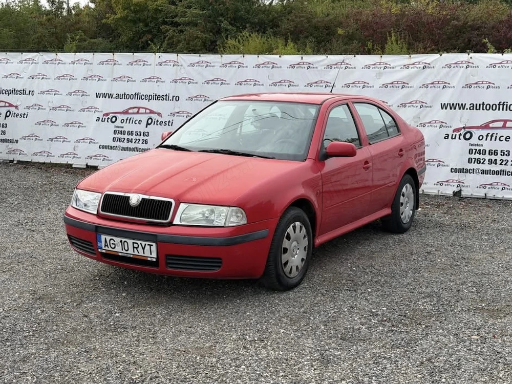 Vand Skoda Octavia Tour 1.4 MPI 75 CP Proprietar