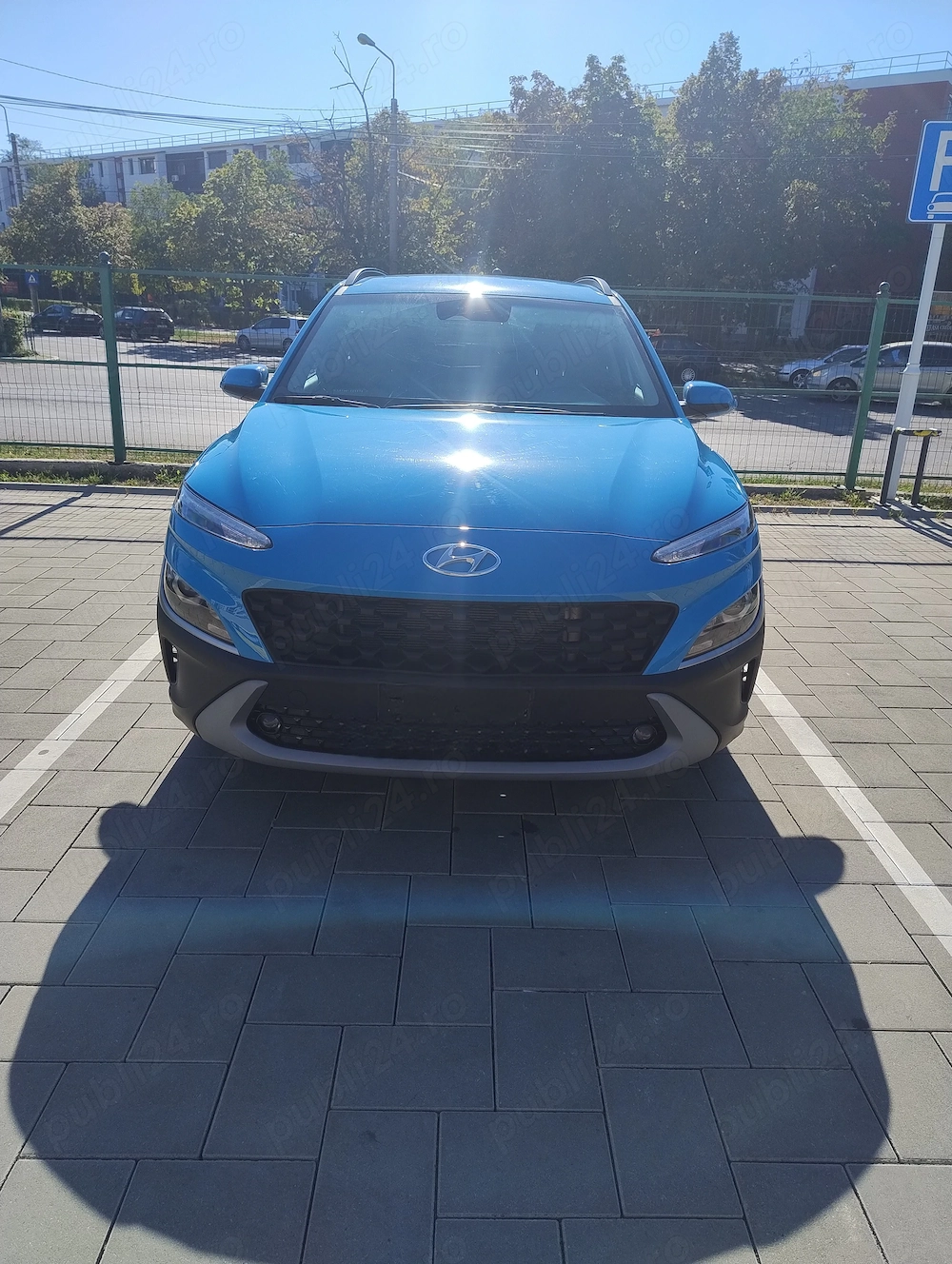 Hyundai Kona model 2021, impecabila