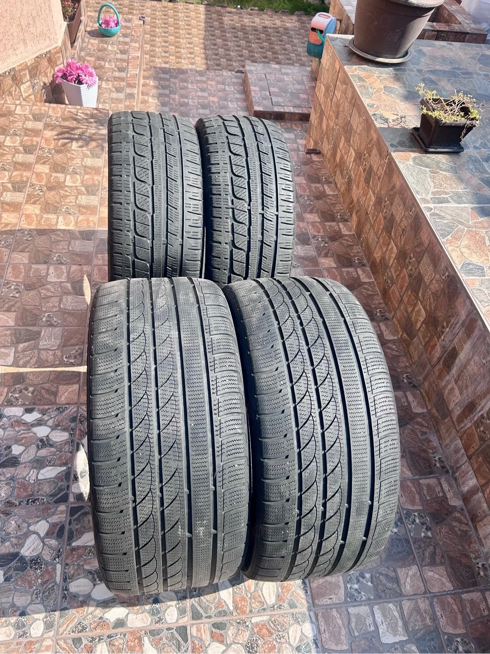 cauciucuri R19 in doua dimensiuni pt mercedes w213 sau bmw