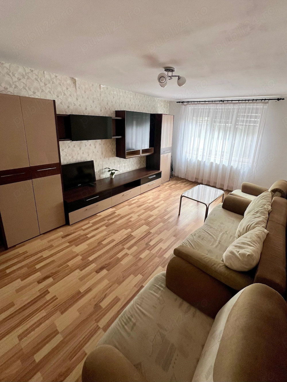 Apartament 2 camere de închiriat - Cartier Dacia, Luduș 