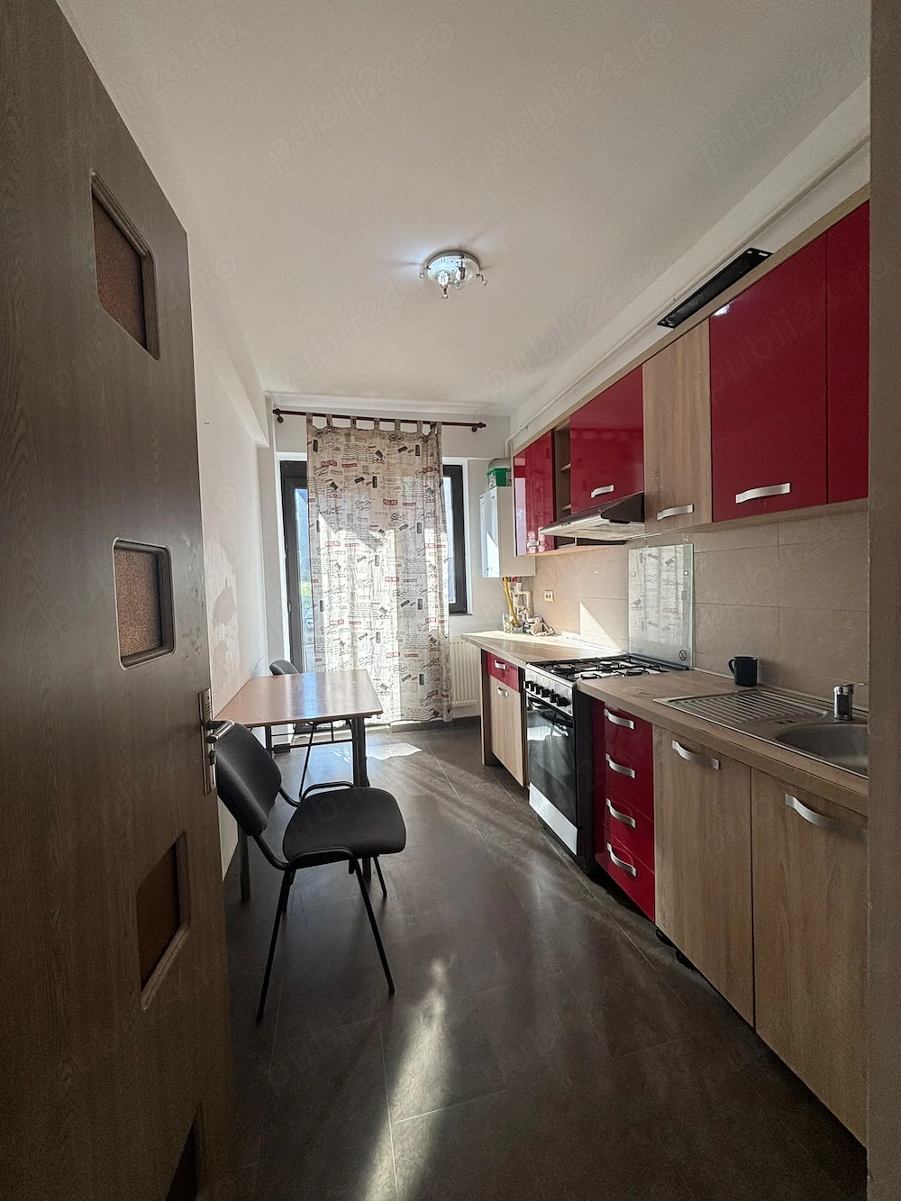 Apartament 2 camere, decomandat, Sun City - Galata, loc de parcare 