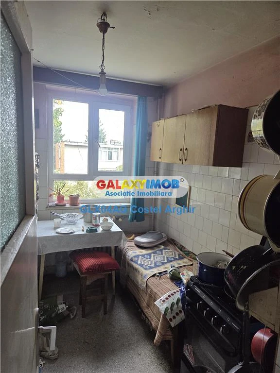 Vindem ap cu 2 cam cf 1 SD, et 4, in zona Craiovei