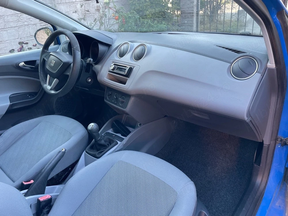 Seat Ibiza, 2 usi, motor 1.2 Benzina