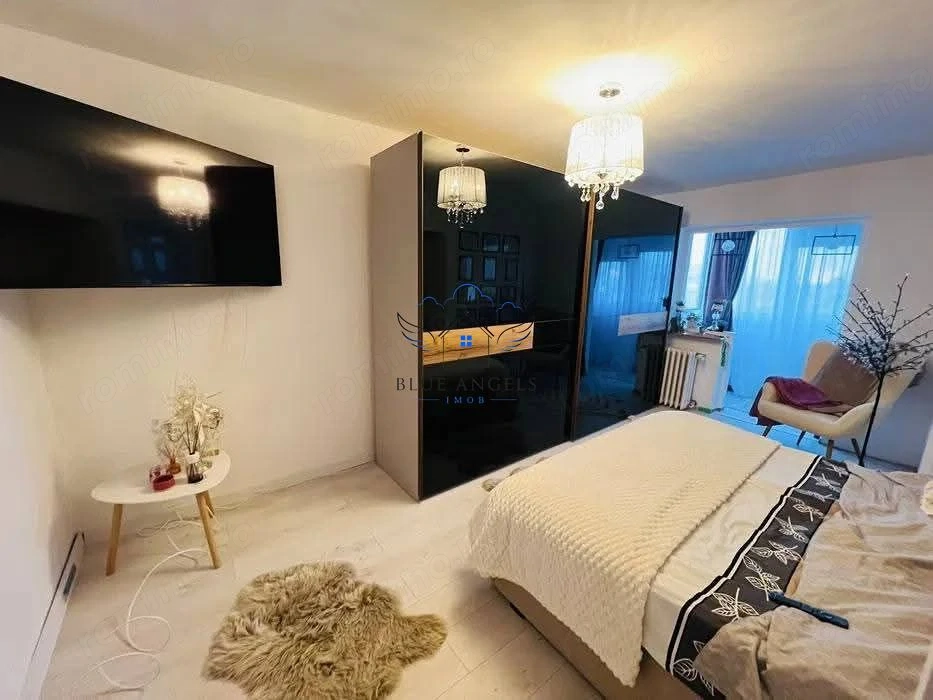Apartament spatios si decomandat de 2 camere in Tractorul