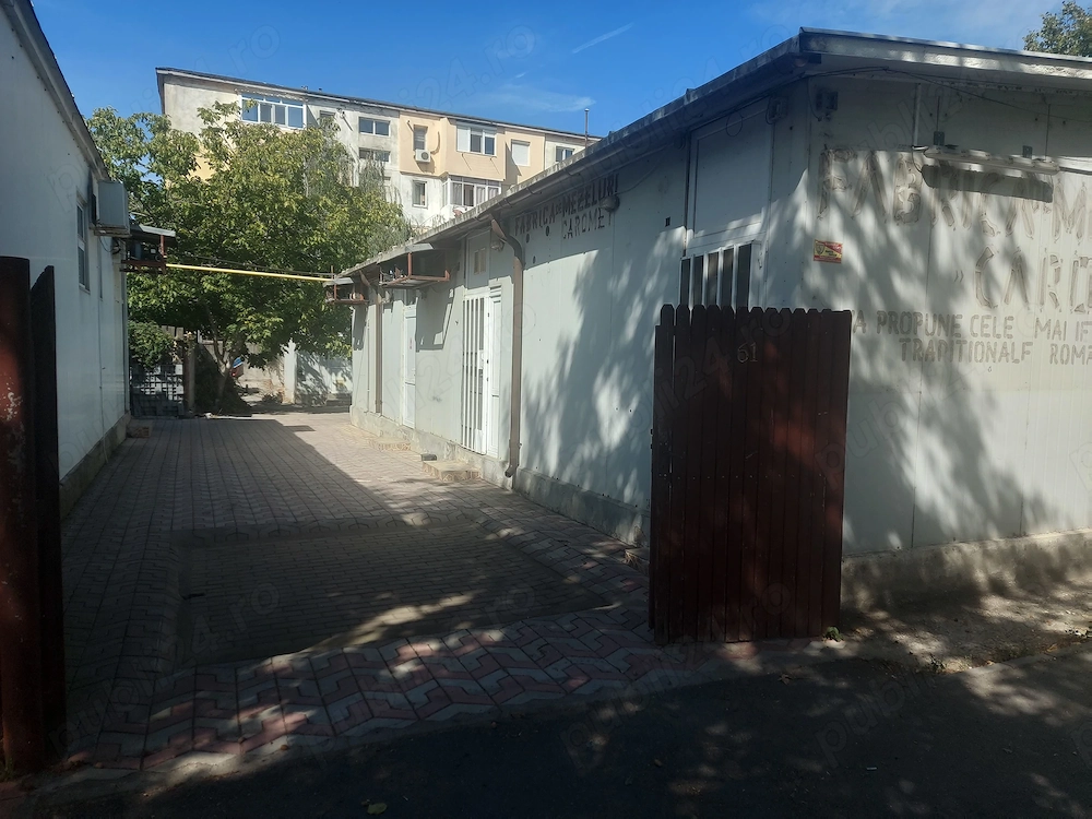 Vând (inchiriez) spațiu pentru producție și magazin 