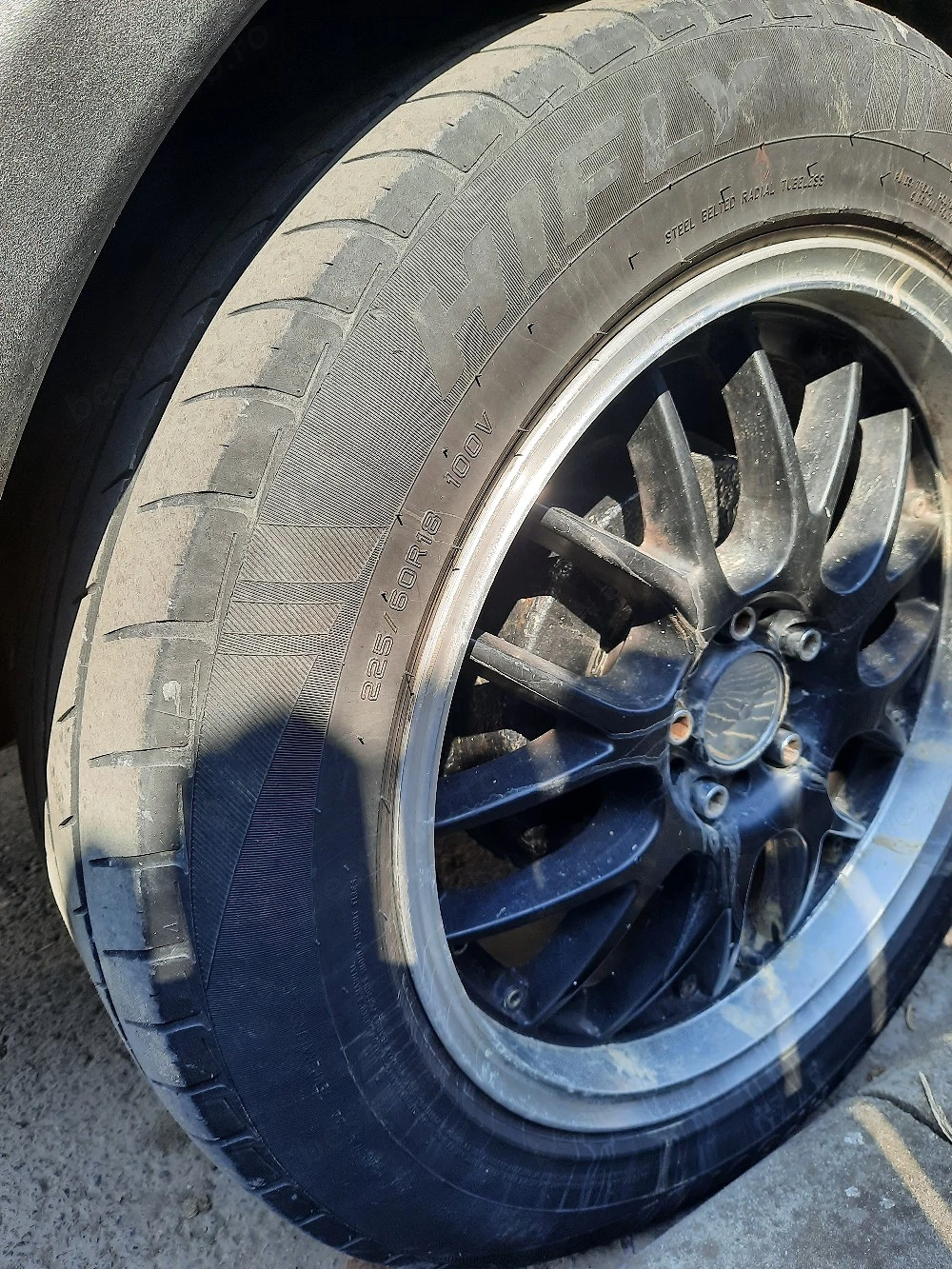 schimb anvelope vară cu tot cu jeantă 4 bucăți 225 60 18,cu anvelope off road 225 55 17 sau 215 65 1