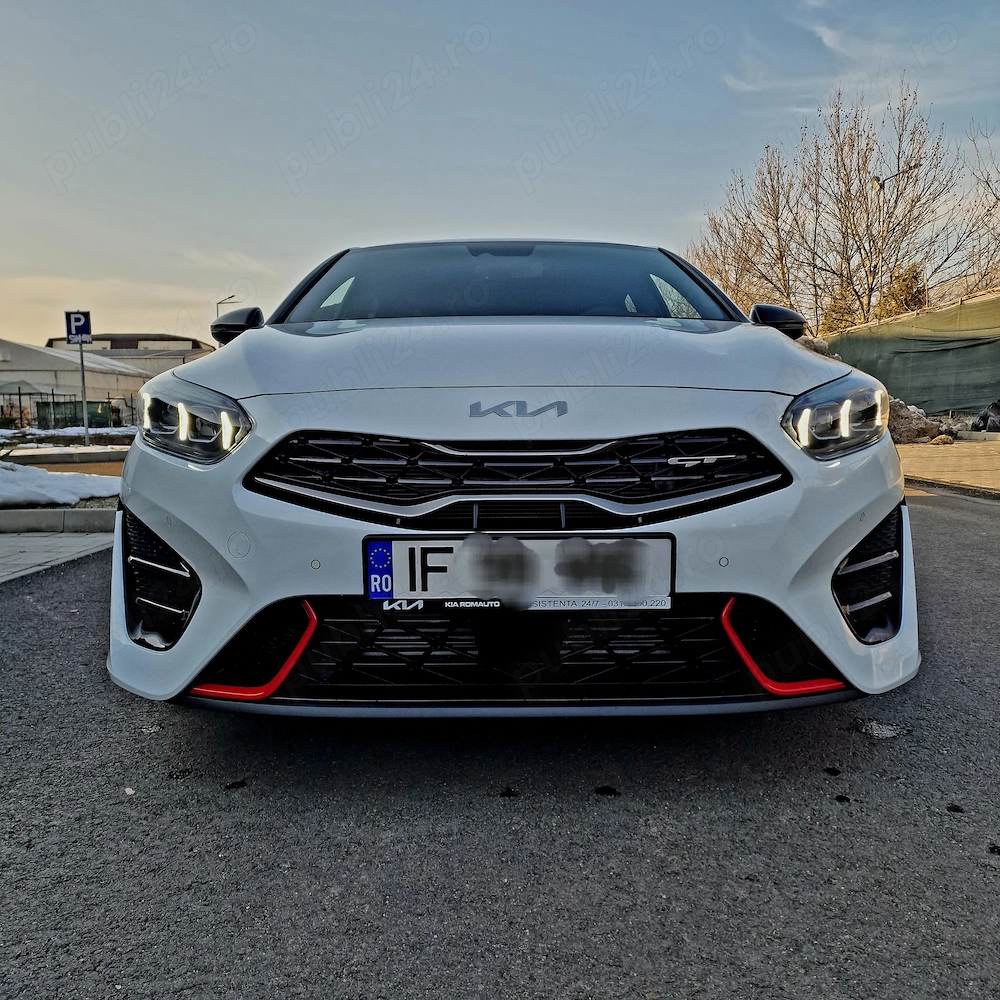 Se vinde Kia Ceed GT, an fabricație 2022, echipată cu motorul 1.6 T-GDI de 204 CP