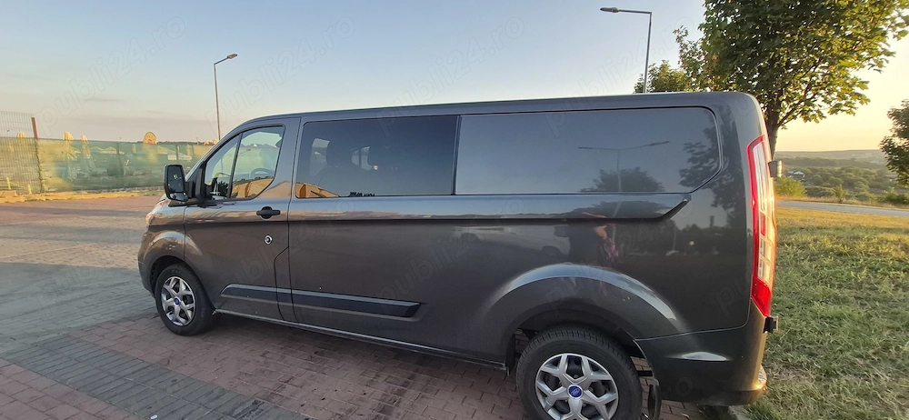 Ford Tranzit Custom, import recent, cutie automată,  6 locuri, impecabil
