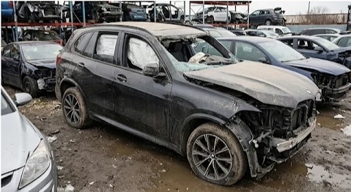 Dezmembrez / Vând BMW X5 G05 (M-Sport Package) Culoare Negru (Black Sapphire Metallic) an 2022