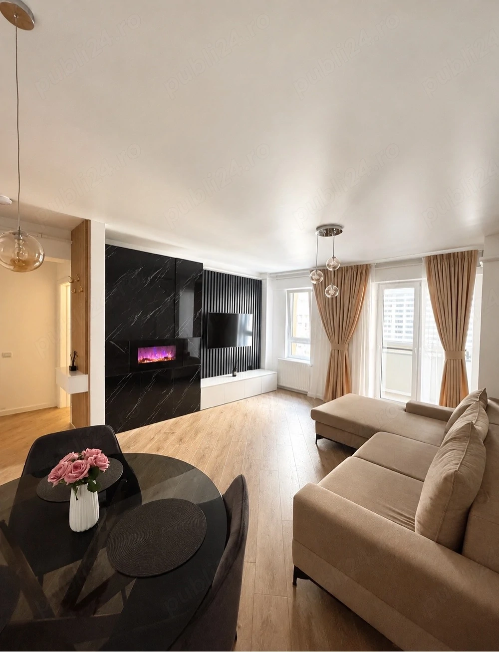 Apartament 2 camere de închiriat   Central Address Residence