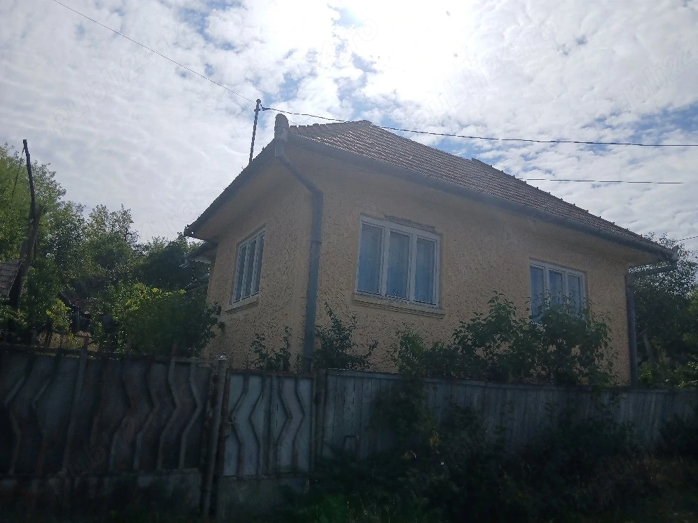 casa de vânzare 